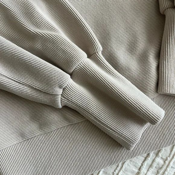 Varley Vine Half Zip Sweatshirt - Picture 7 of 12